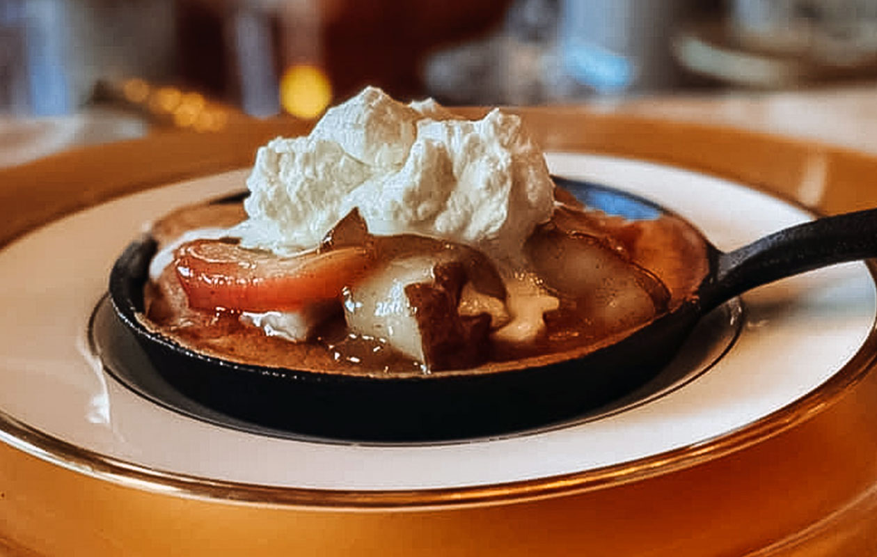 Apple and pear Dutch boy breakfast