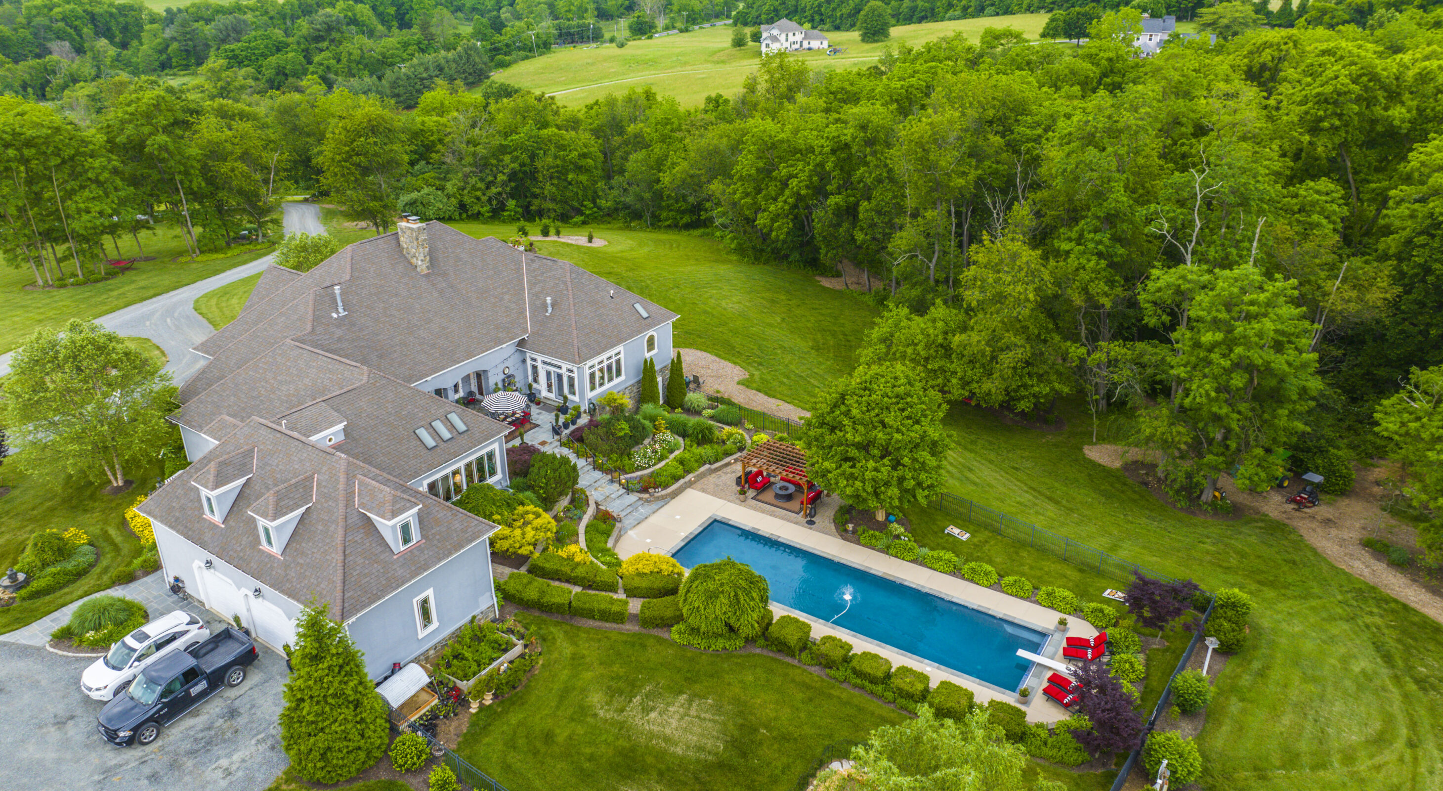 Aerial view of our Virginia Inn